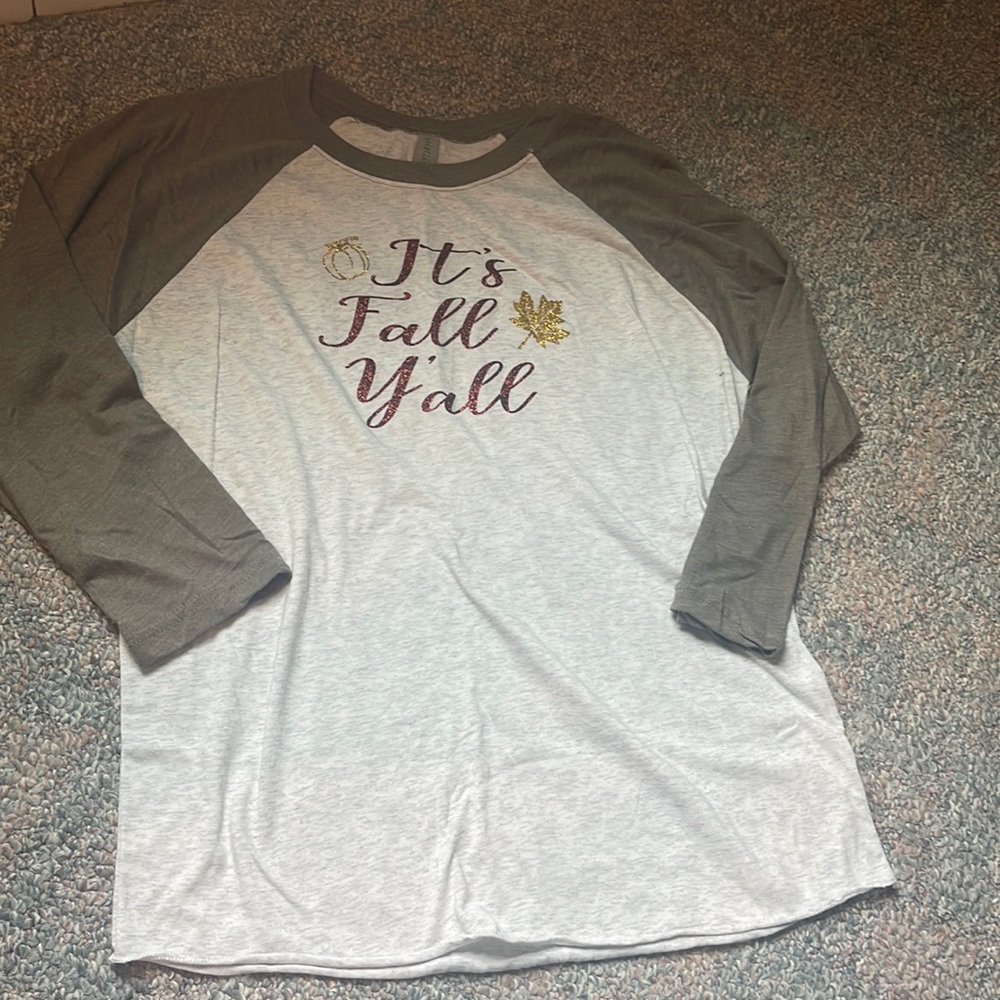 “It’s Fall Y’all” 3 quarter length sleeve tee. Size medium.